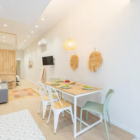 Апартаменты Marina Arts Lofts