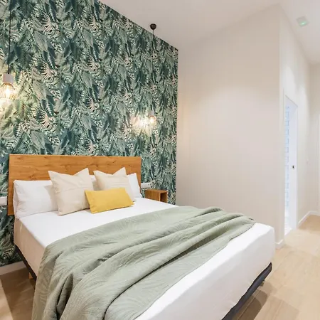 Апартаменты Marina Arts Lofts *