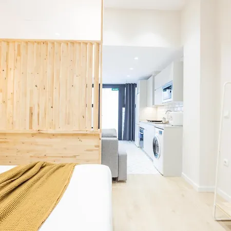 Marina Arts Lofts * Valence