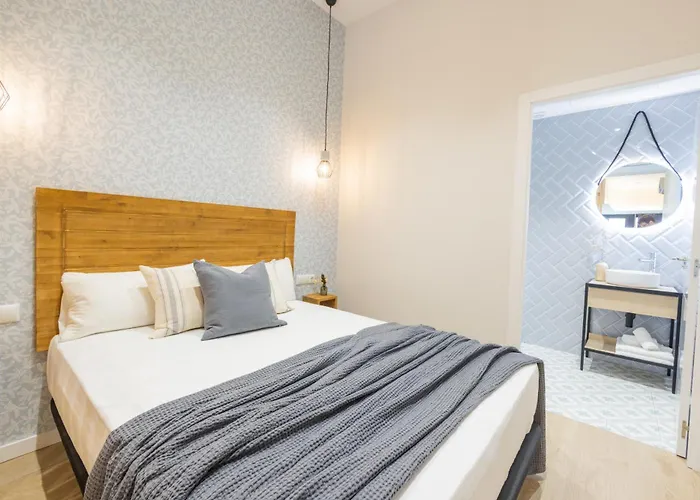 Marina Arts Lofts Апартаменты Валенсия